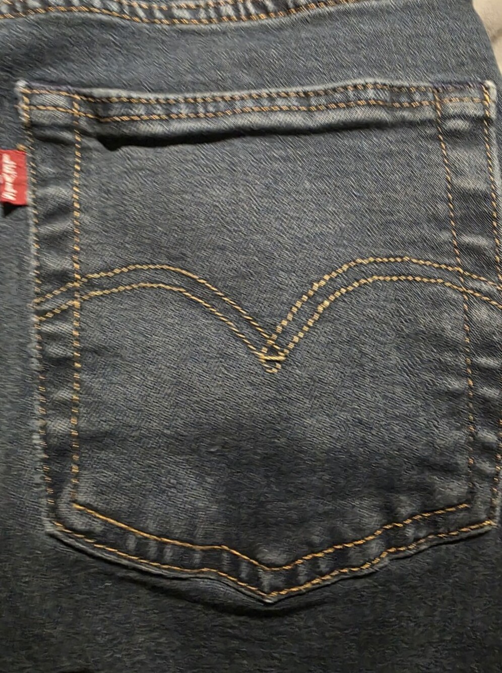 LEVIS 501 30X30 Classic Levis  Dark Blue Denim Jeans with Contrast Stitching